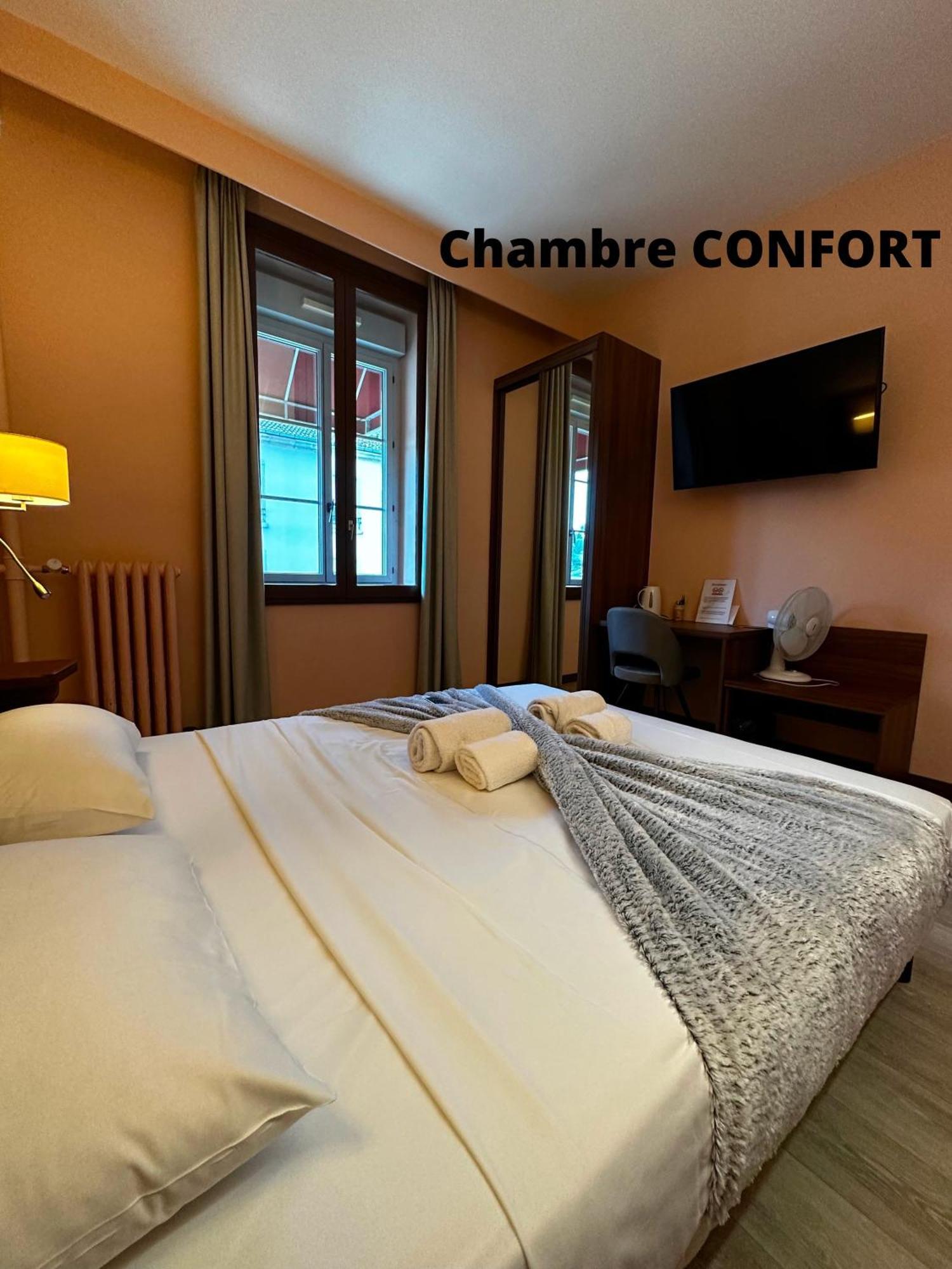 Hotel Terminus - Pizzeria Pizz'A Gogo - Salle De Sport - Face A La Gare لون-لو-سونييه المظهر الخارجي الصورة