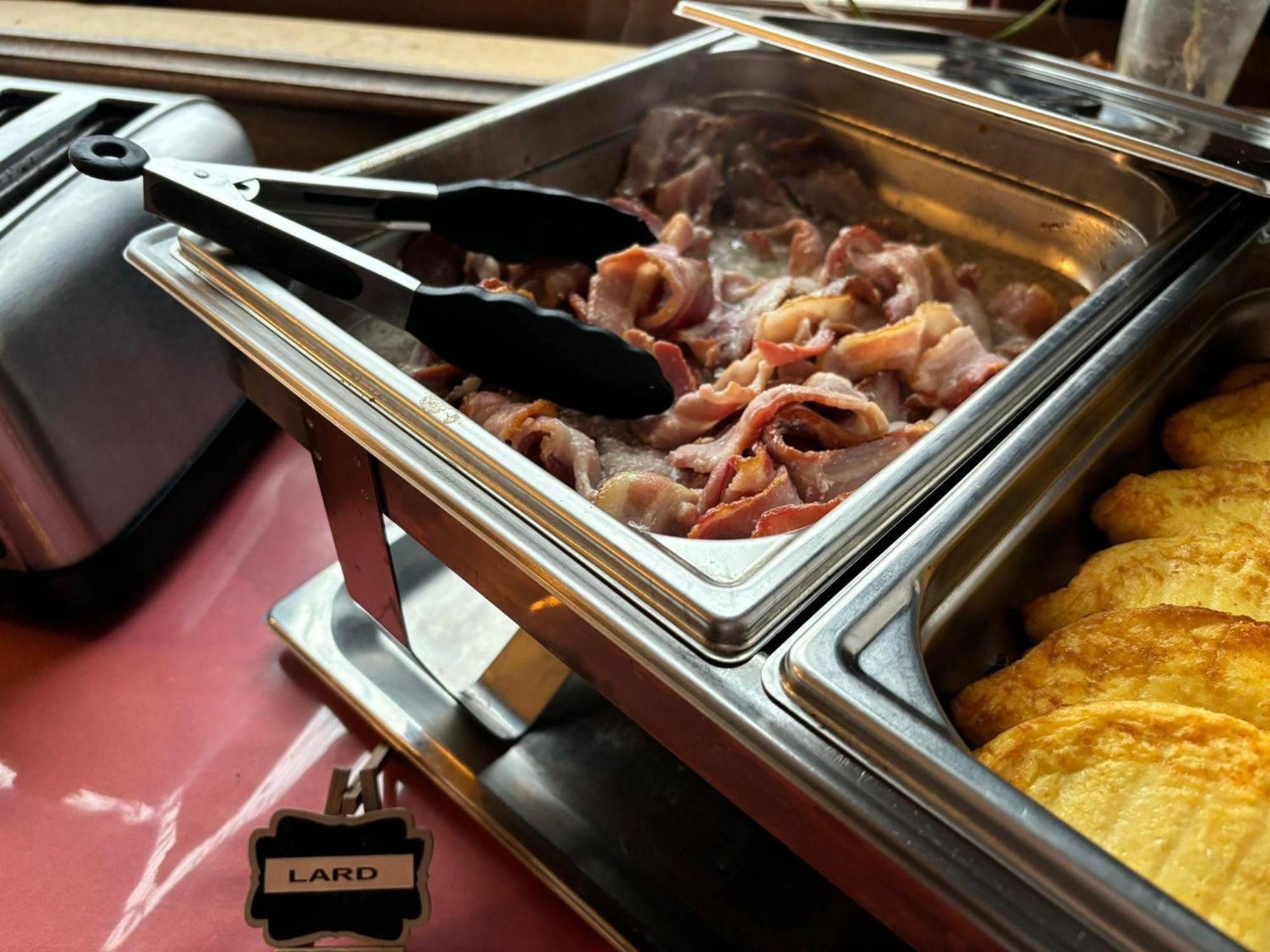 Hotel Terminus - Pizzeria Pizz'A Gogo - Salle De Sport - Face A La Gare لون-لو-سونييه المظهر الخارجي الصورة
